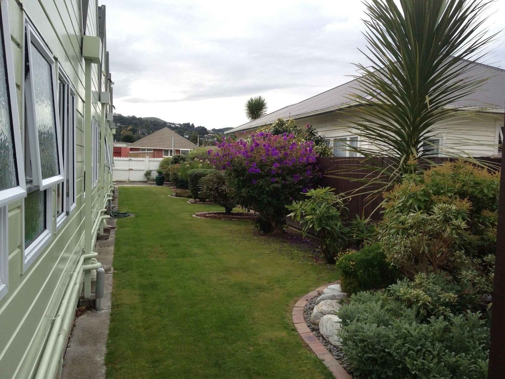 Asure Green Gables Motel Lower Hutt Exterior photo